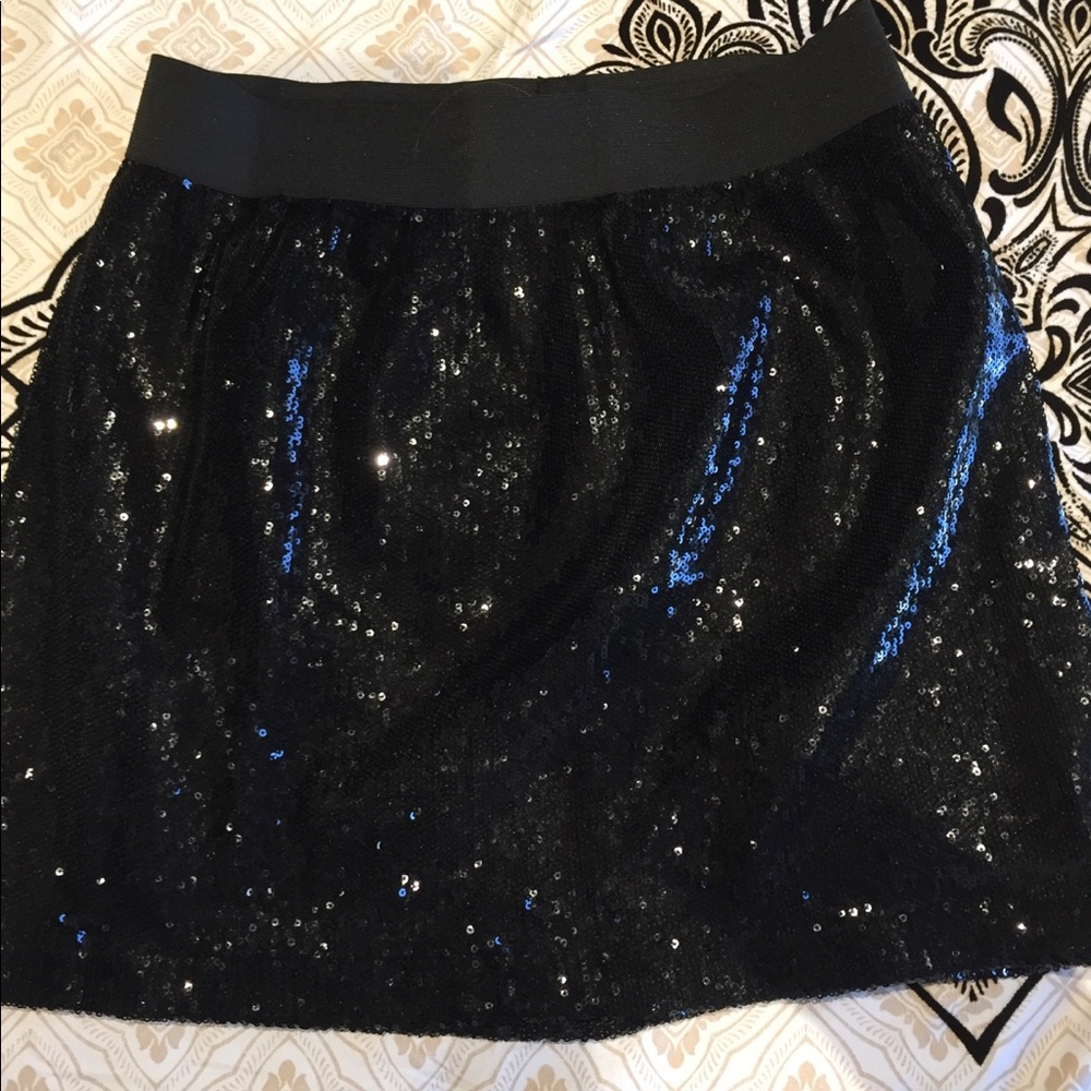 AQUA....LDressy sequined skirt
